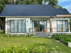 Sao Beach Bungalow